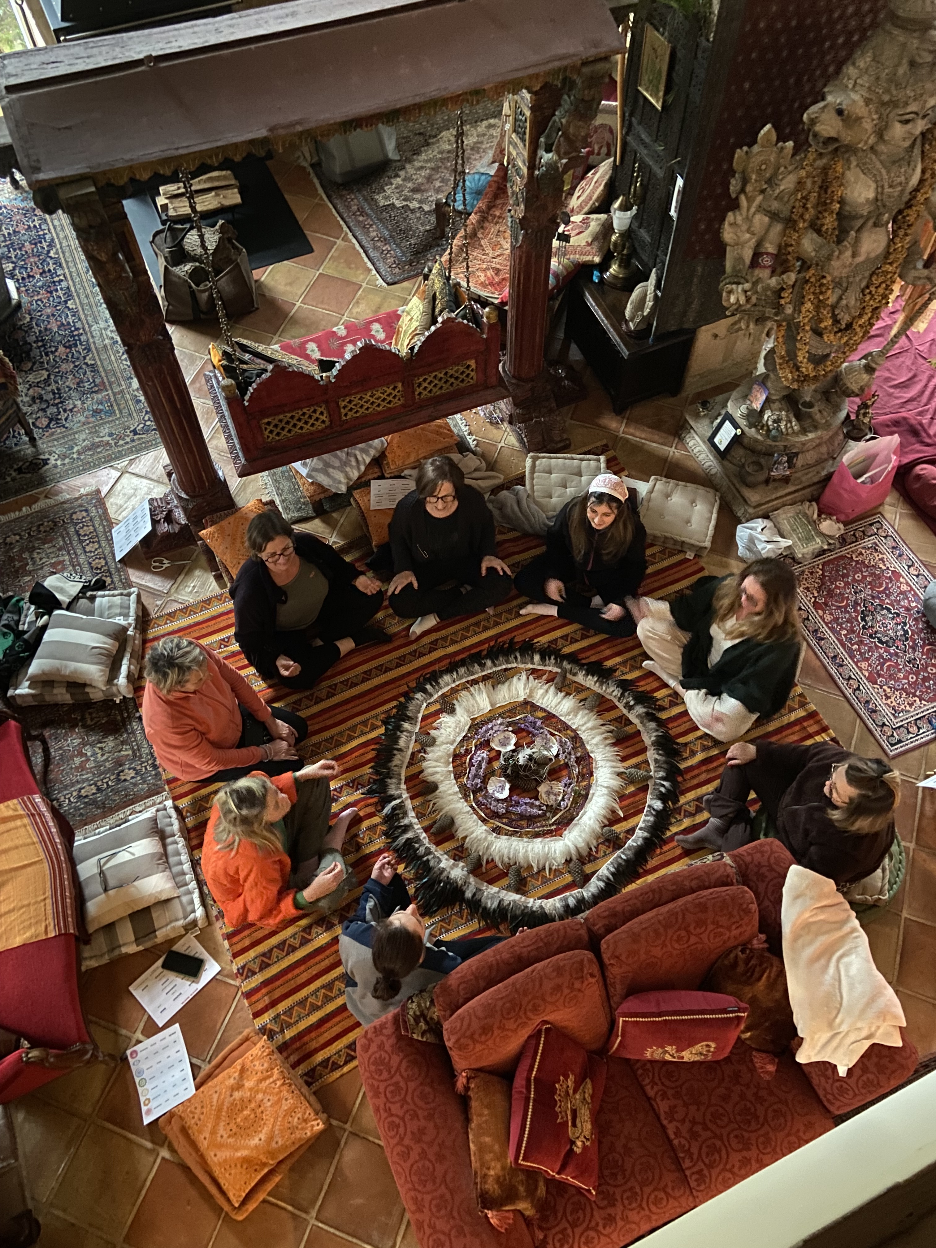 Mandala et cercle de méditation et Mantras